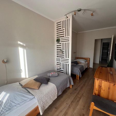 Centrum Apartman Kaposvar Exterior photo